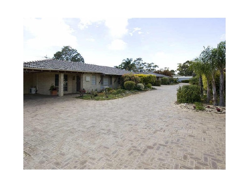 7/2 Birch Street, Maddington WA 6109