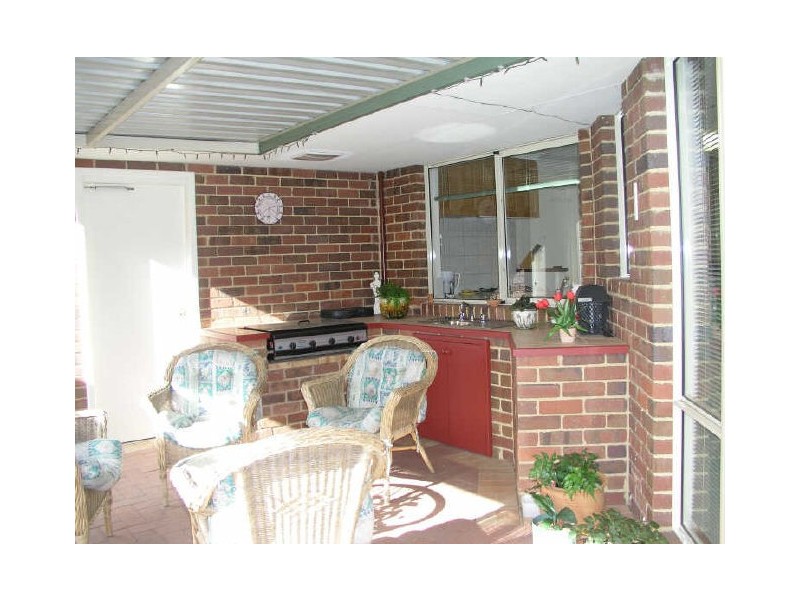 7 Tucker Court, Canning Vale WA 6155