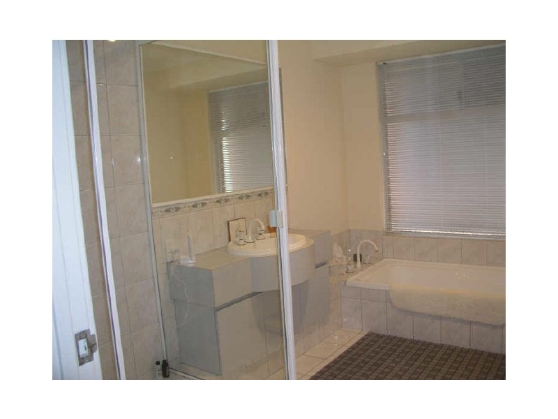 7 Tucker Court, Canning Vale WA 6155