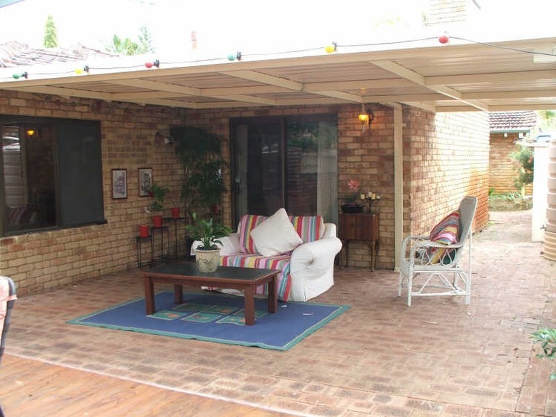 41 Grenadier Drive, Thornlie WA 6108