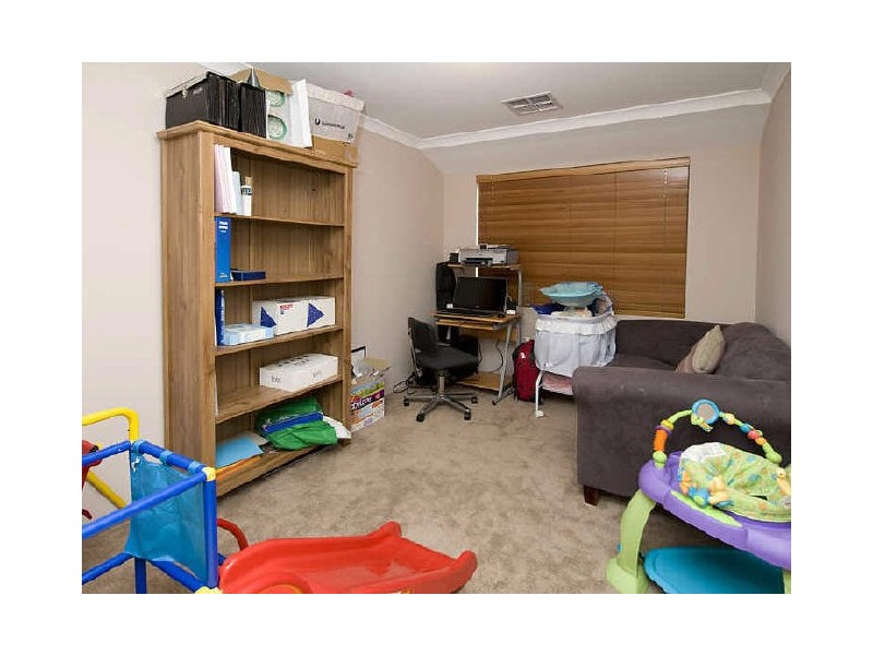 13 Sheldon Street, Piara Waters WA 6112