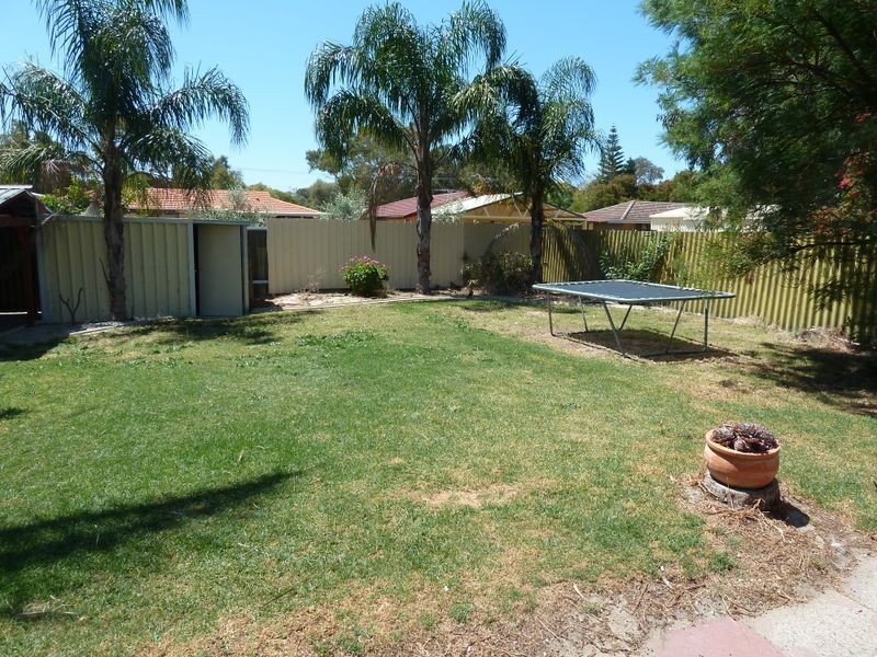 13 Rosekelly Road, Gosnells WA 6110