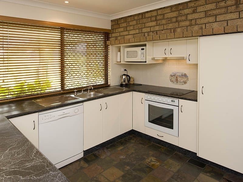 32 Rusthall Way, Huntingdale WA 6110