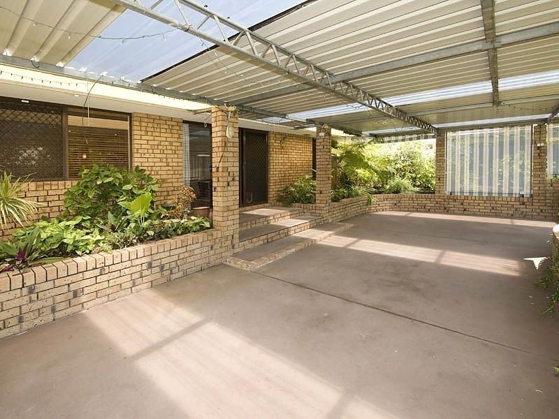 32 Rusthall Way, Huntingdale WA 6110