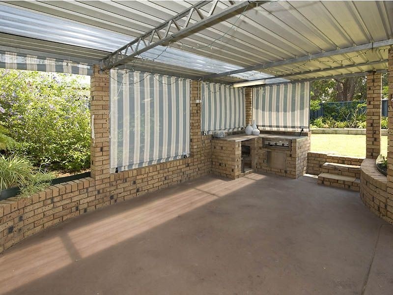 32 Rusthall Way, Huntingdale WA 6110