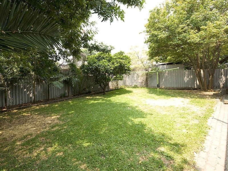 28 Wicklow Street, Thornlie WA 6108