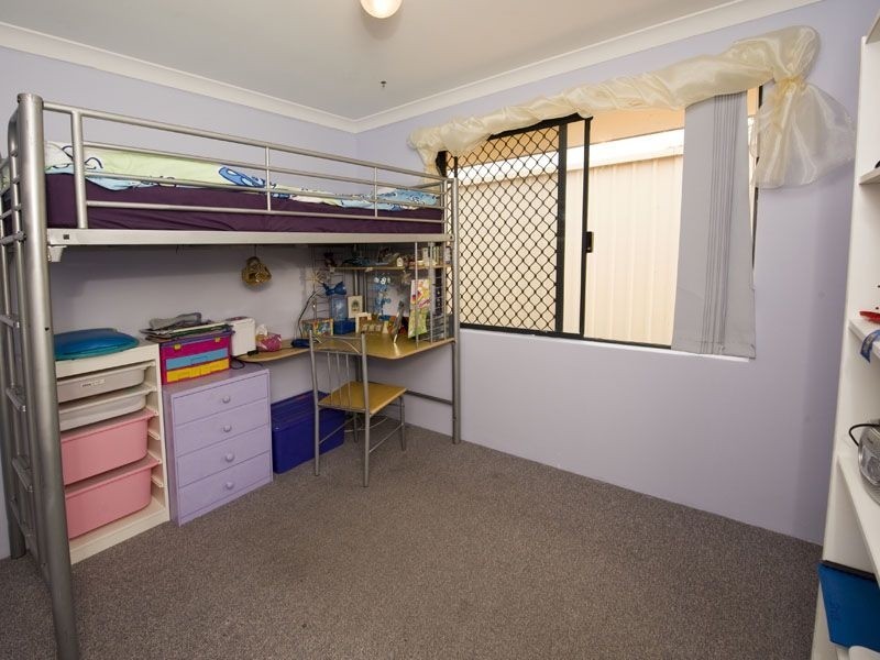 10 Dilebert Road, Huntingdale WA 6110