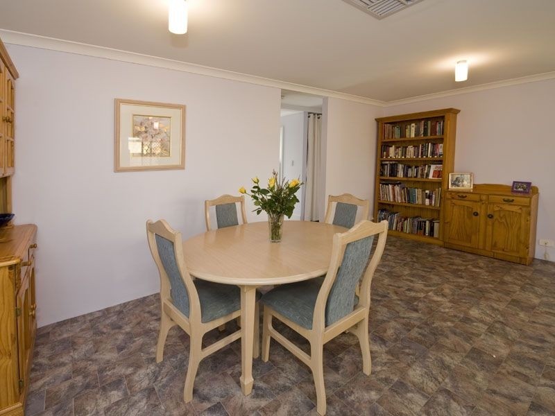 10 Dilebert Road, Huntingdale WA 6110