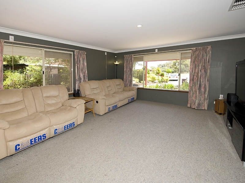 5 Cue Court, Gosnells WA 6110
