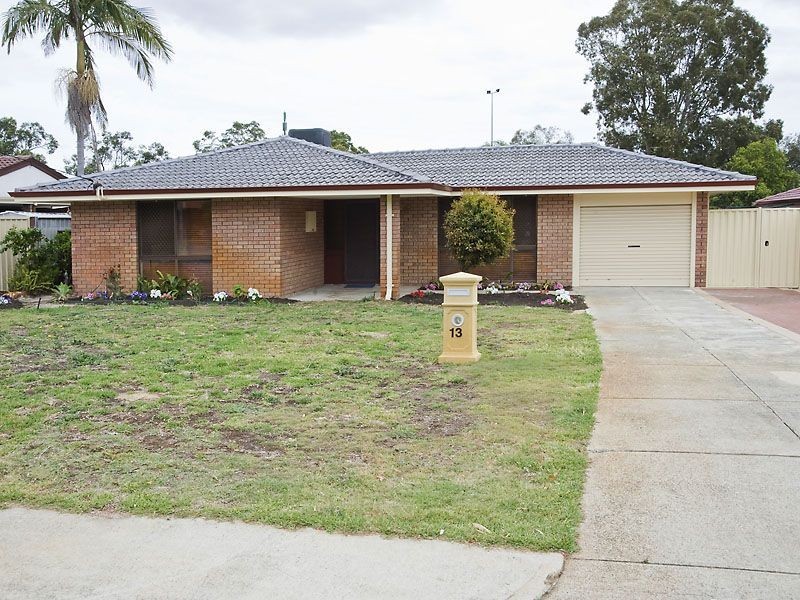 13 Rushbrook Way, Thornlie WA 6108