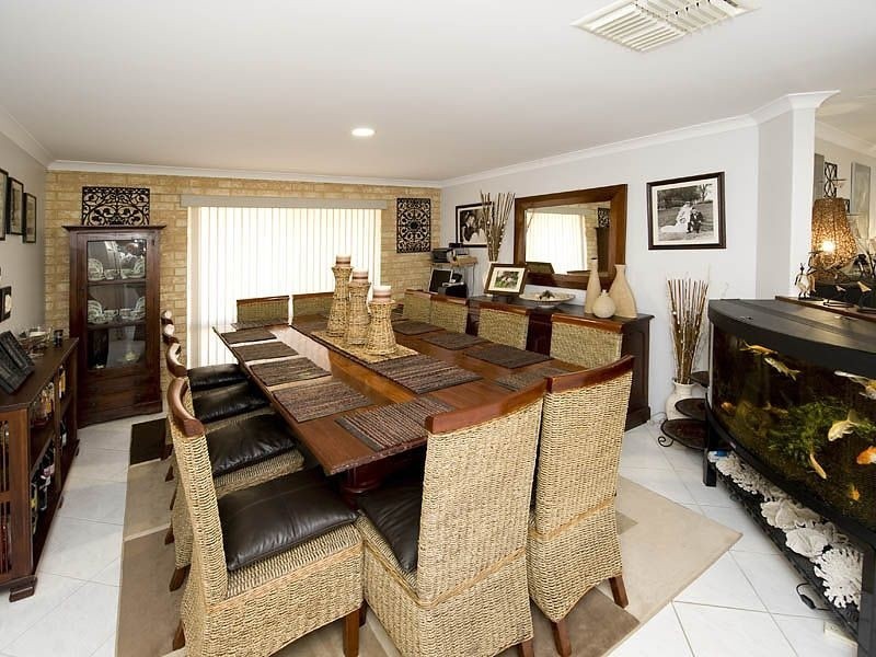 3 Blakemore Retreat, Huntingdale WA 6110