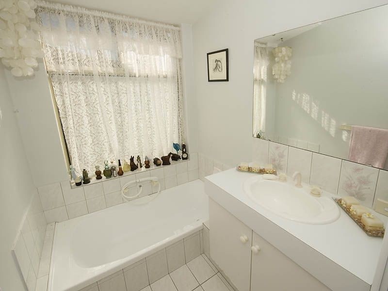 3 Blakemore Retreat, Huntingdale WA 6110