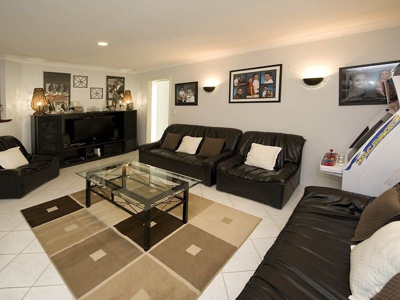 3 Blakemore Retreat, Huntingdale WA 6110