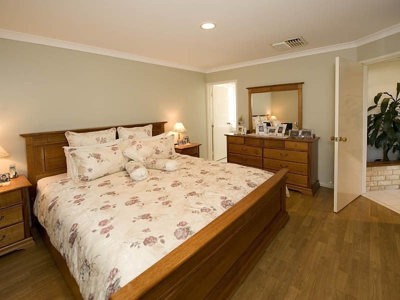 3 Blakemore Retreat, Huntingdale WA 6110