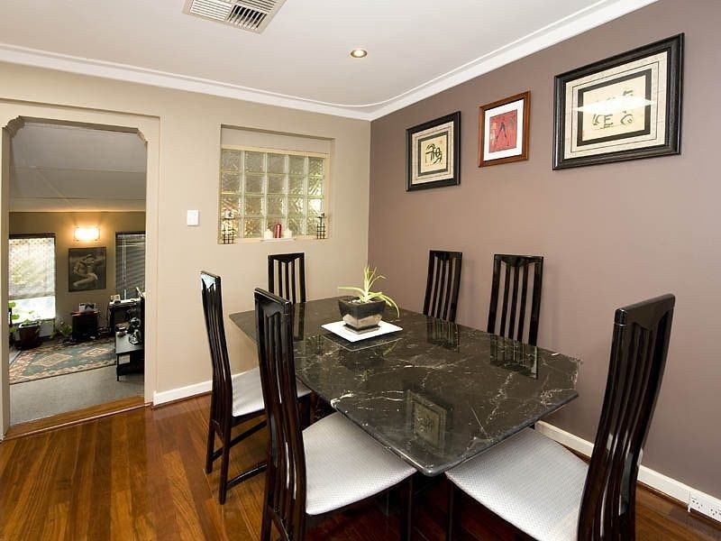 26 Anderson Way, Thornlie WA 6108