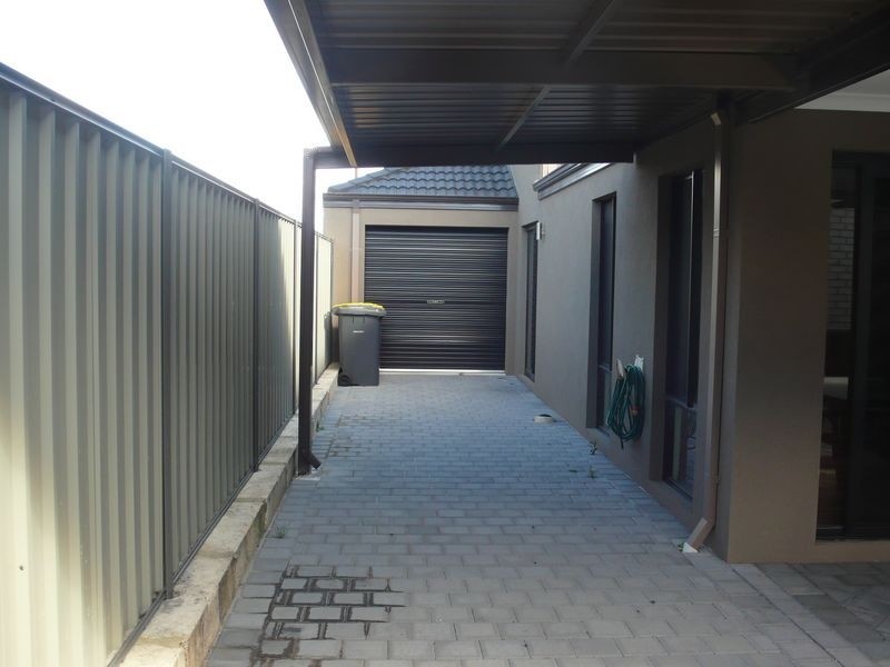 45 Bridge Road, Canning Vale WA 6155