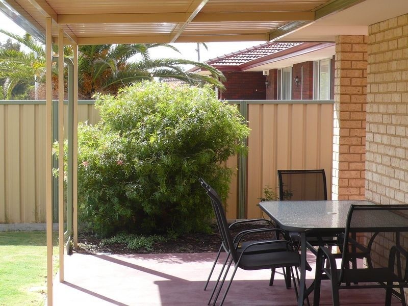 1/146 Corfield Street, Gosnells WA 6110