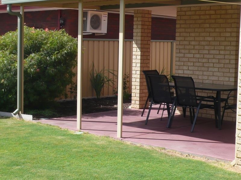 1/146 Corfield Street, Gosnells WA 6110