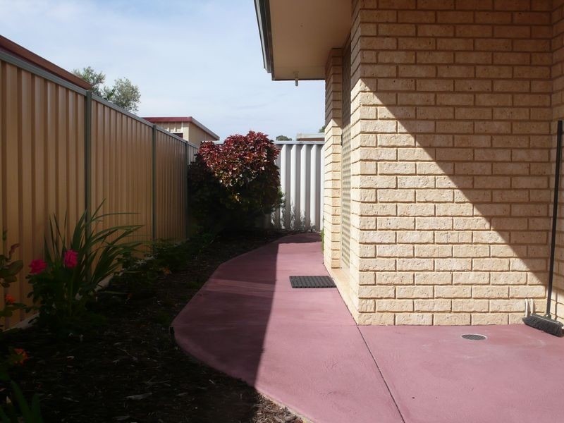 1/146 Corfield Street, Gosnells WA 6110