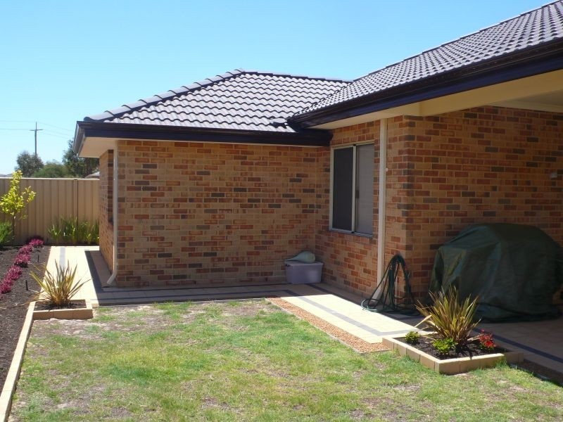 38 Baddesley Way, Canning Vale WA 6155