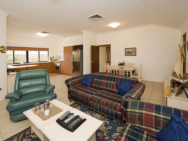 7 Caspian Terrace, Canning Vale WA 6155