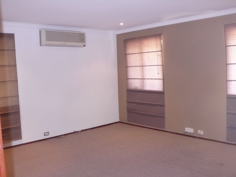 39 Cardington Way, Huntingdale WA 6110