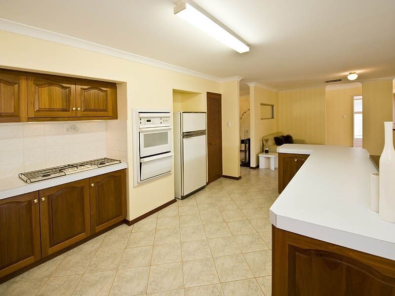 46 TeaTree Way, Thornlie WA 6108