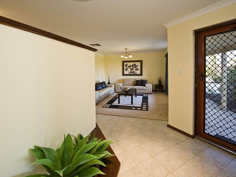 46 TeaTree Way, Thornlie WA 6108