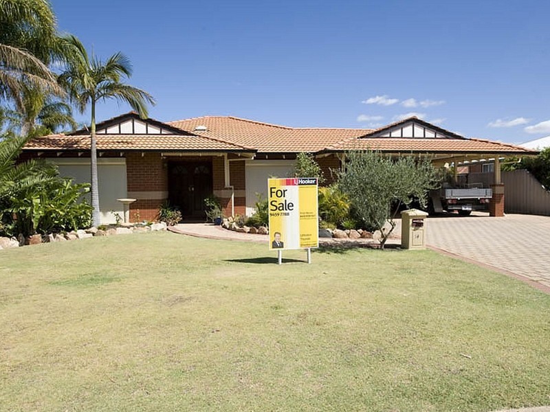 14 Bridal Crescent, Kenwick WA 6107
