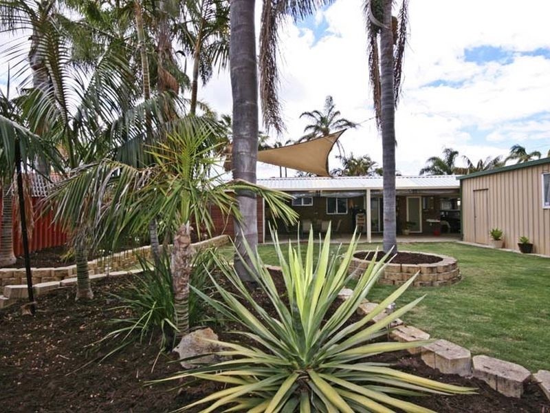 37 Astinal Drive, Gosnells WA 6110