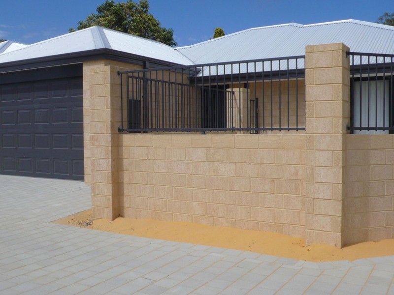 3/142 Owtram Street, Armadale WA 6112