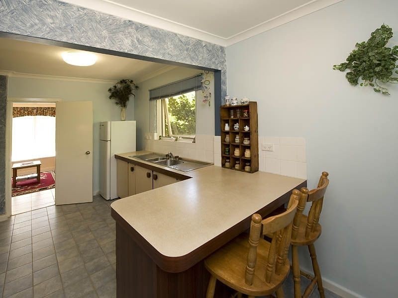 71 Cammillo Road, Camillo WA 6111