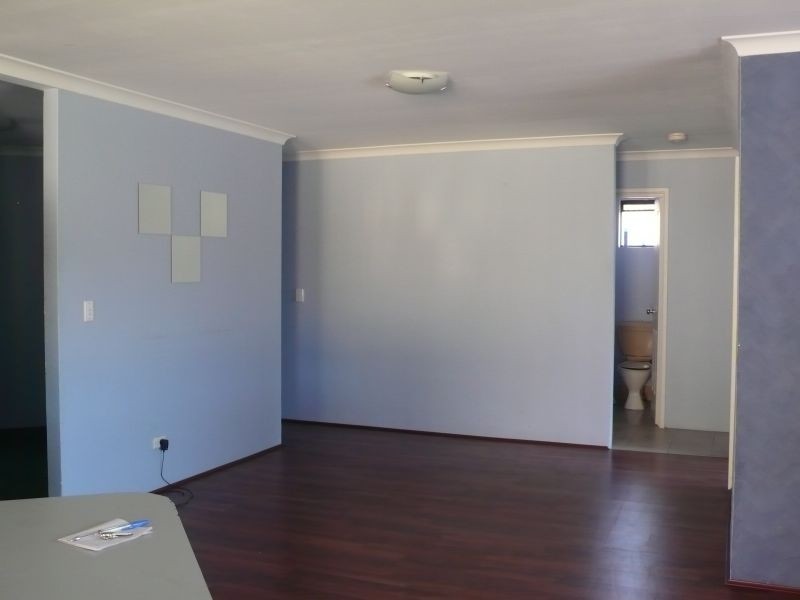 11 Brunswick Road, Thornlie WA 6108
