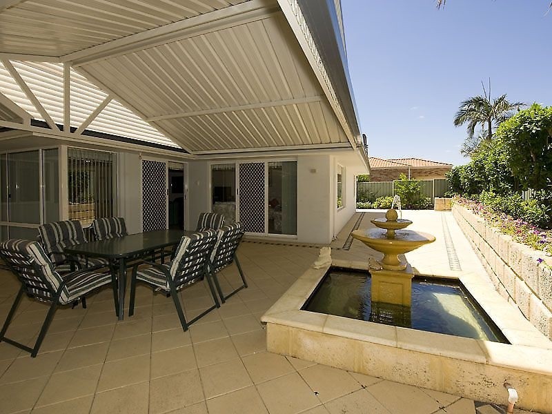 26 Irian Grove, Riverton WA 6148