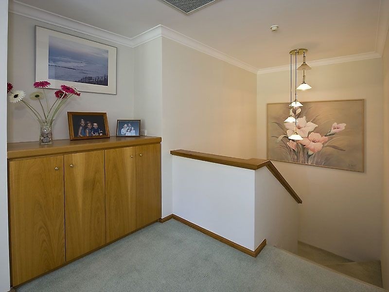 26 Irian Grove, Riverton WA 6148