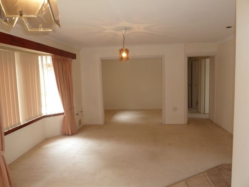 37/24 Southdown Place, Thornlie WA 6108