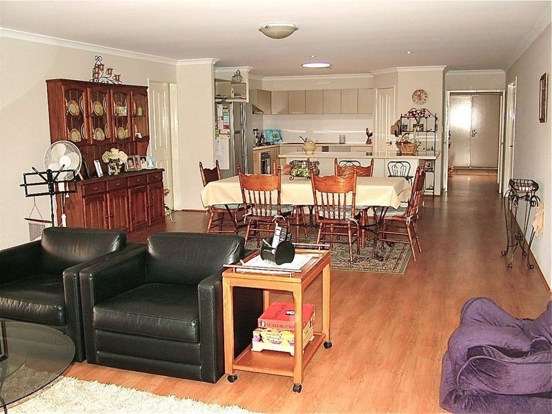 9 Tenterfield Green, Harrisdale WA 6112