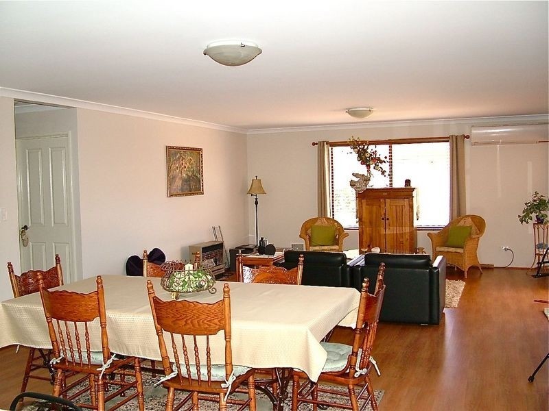 9 Tenterfield Green, Harrisdale WA 6112