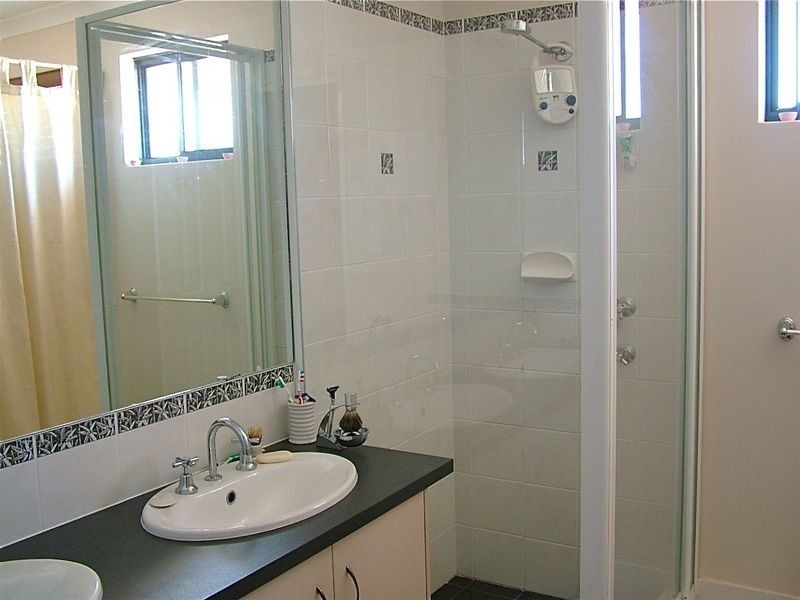 9 Tenterfield Green, Harrisdale WA 6112