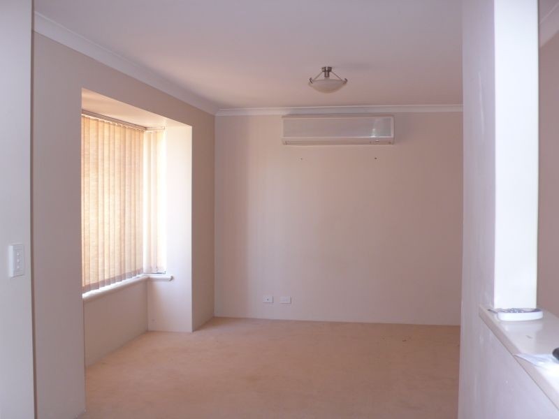 2/211 Brixton Street, Kenwick WA 6107