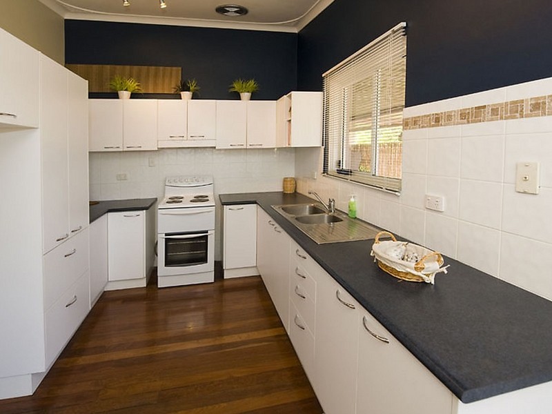 9 Stephenson Road, Gosnells WA 6110