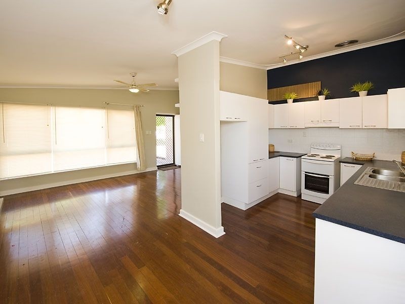 9 Stephenson Road, Gosnells WA 6110