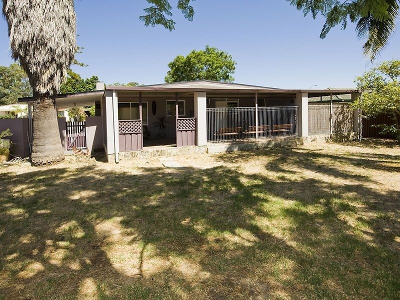 9 Stephenson Road, Gosnells WA 6110