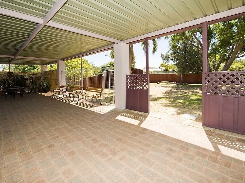 9 Stephenson Road, Gosnells WA 6110