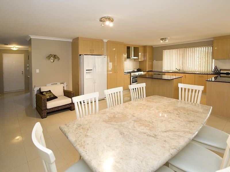 23 Barraberry Retreat, Canning Vale WA 6155