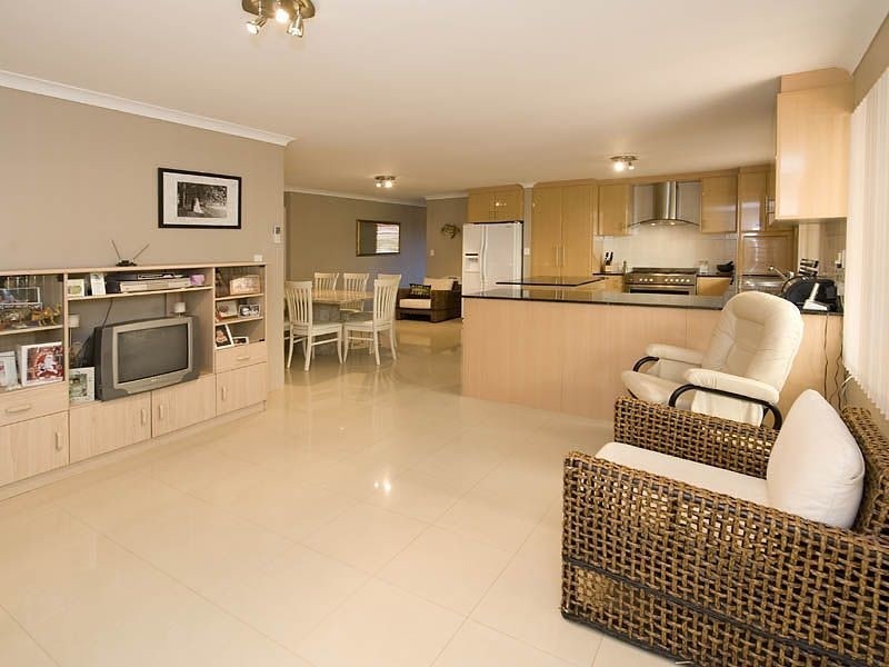 23 Barraberry Retreat, Canning Vale WA 6155