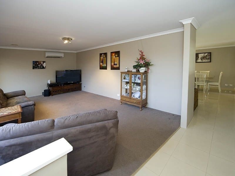 23 Barraberry Retreat, Canning Vale WA 6155