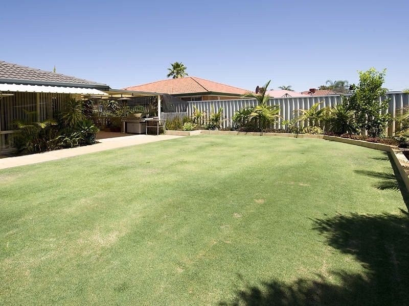 23 Barraberry Retreat, Canning Vale WA 6155