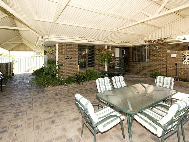 1 Young Street, Gosnells WA 6110