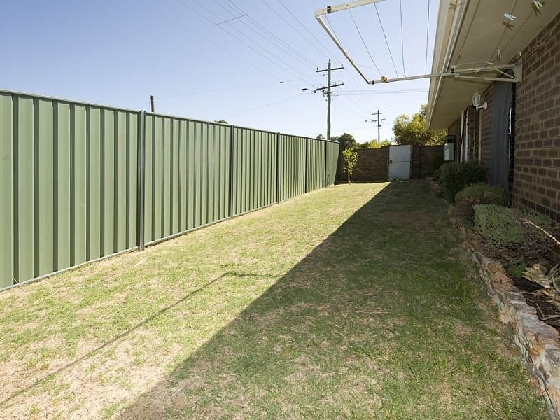 1 Young Street, Gosnells WA 6110